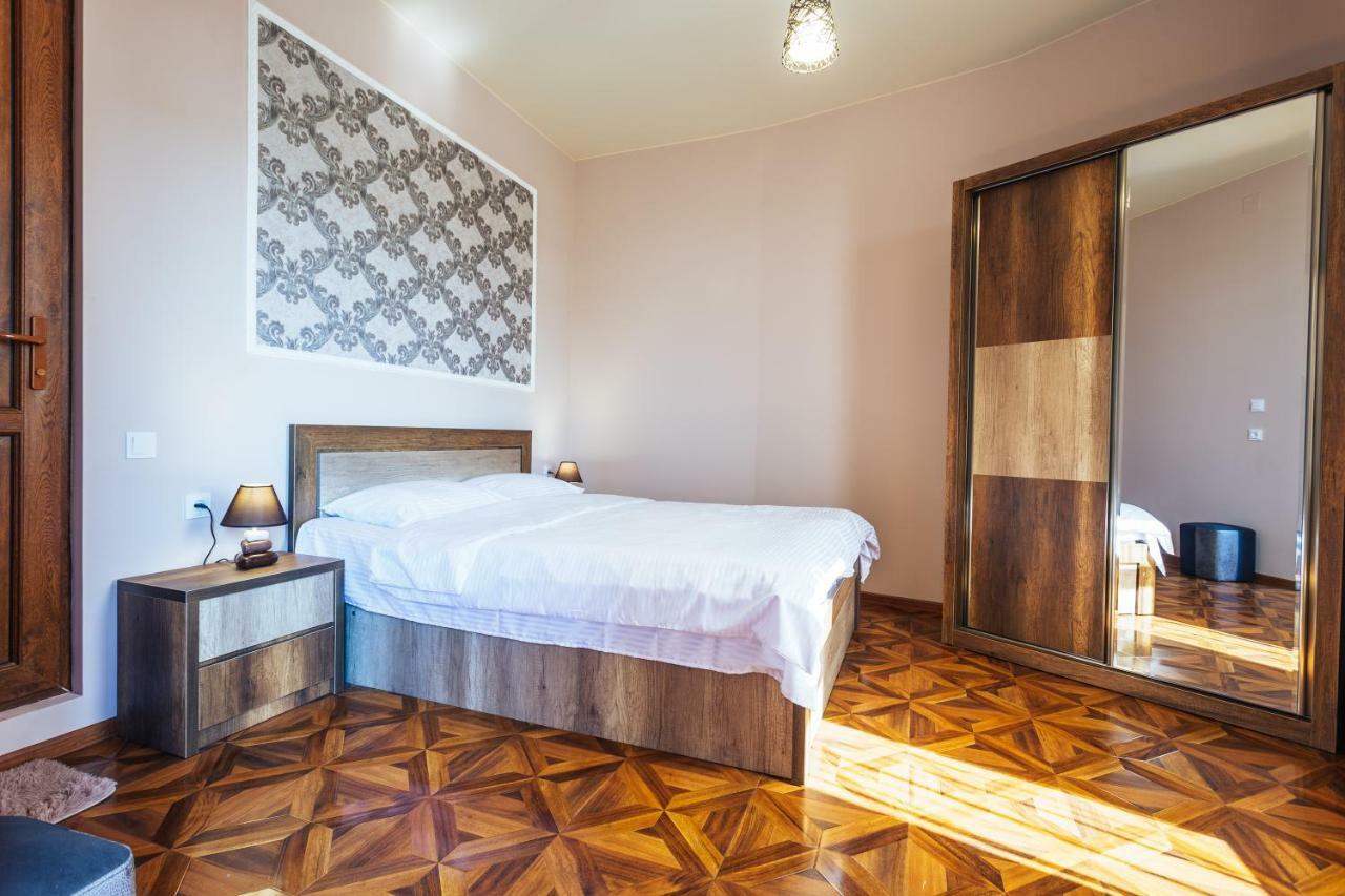 Memory House Hotel คูทายสิ ภายนอก รูปภาพ